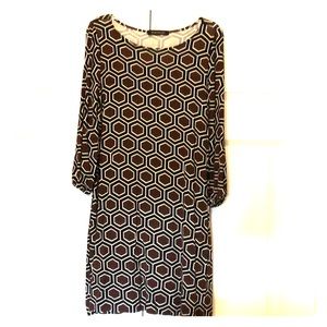 Hour Glass Lilly knee length dress. Size small.